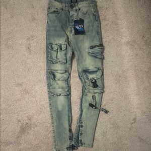 Boohoo Men's Skinny Jeans in Distressed Blue